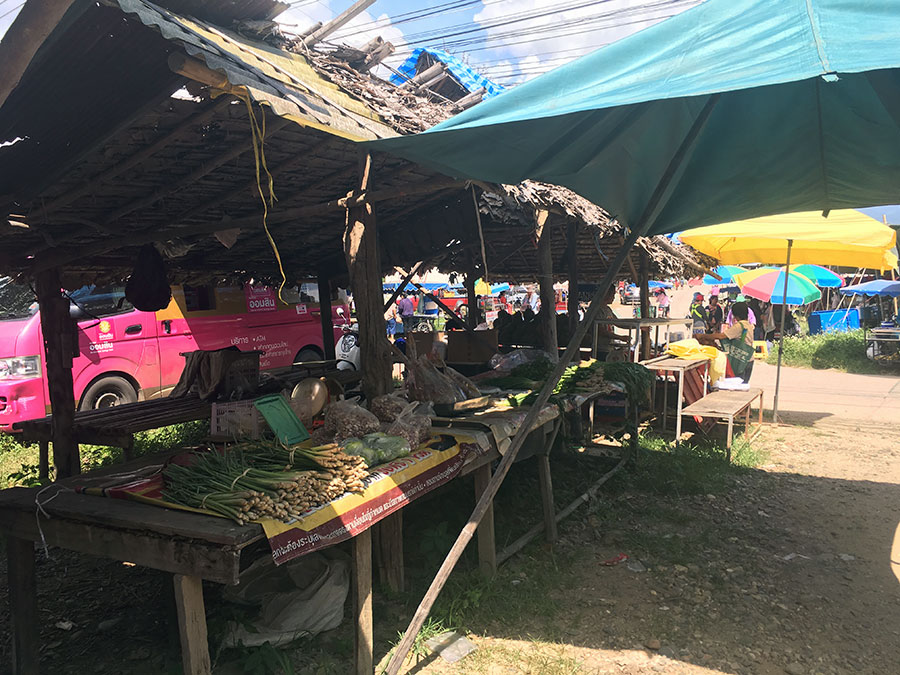 ตลาดนัดวันพุธ อำเภอปาย 2