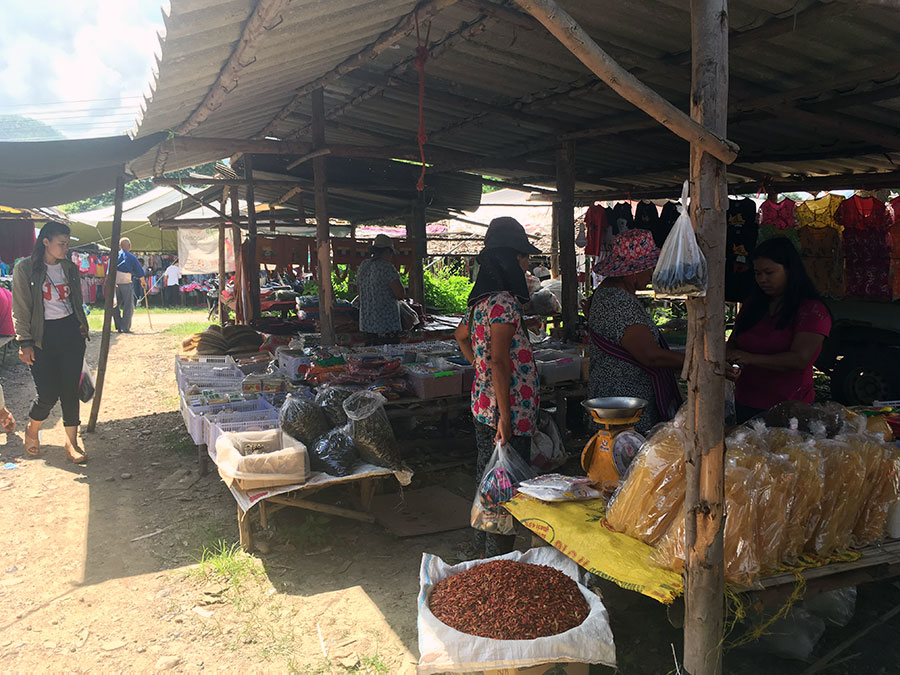 ตลาดนัดวันพุธ อำเภอปาย 1